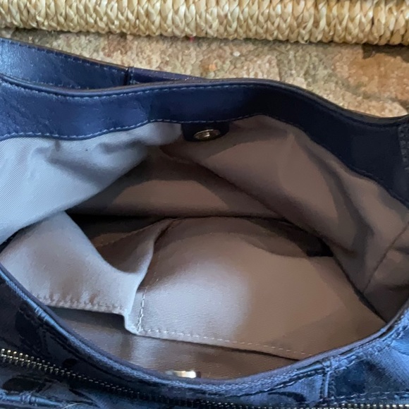 Navy blue Coach purse. - Picture 5 of 7